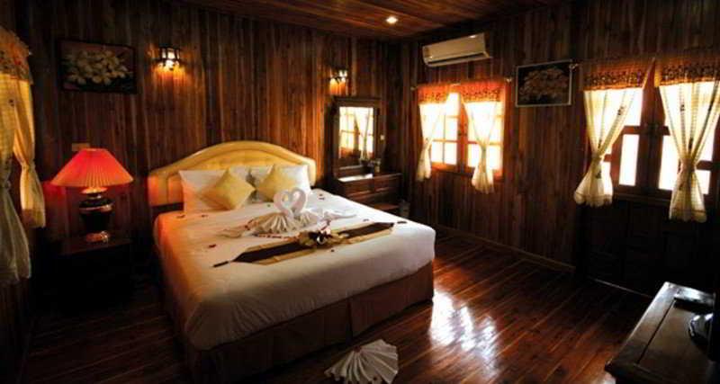 Yuwadee Resort Chalong Dış mekan fotoğraf