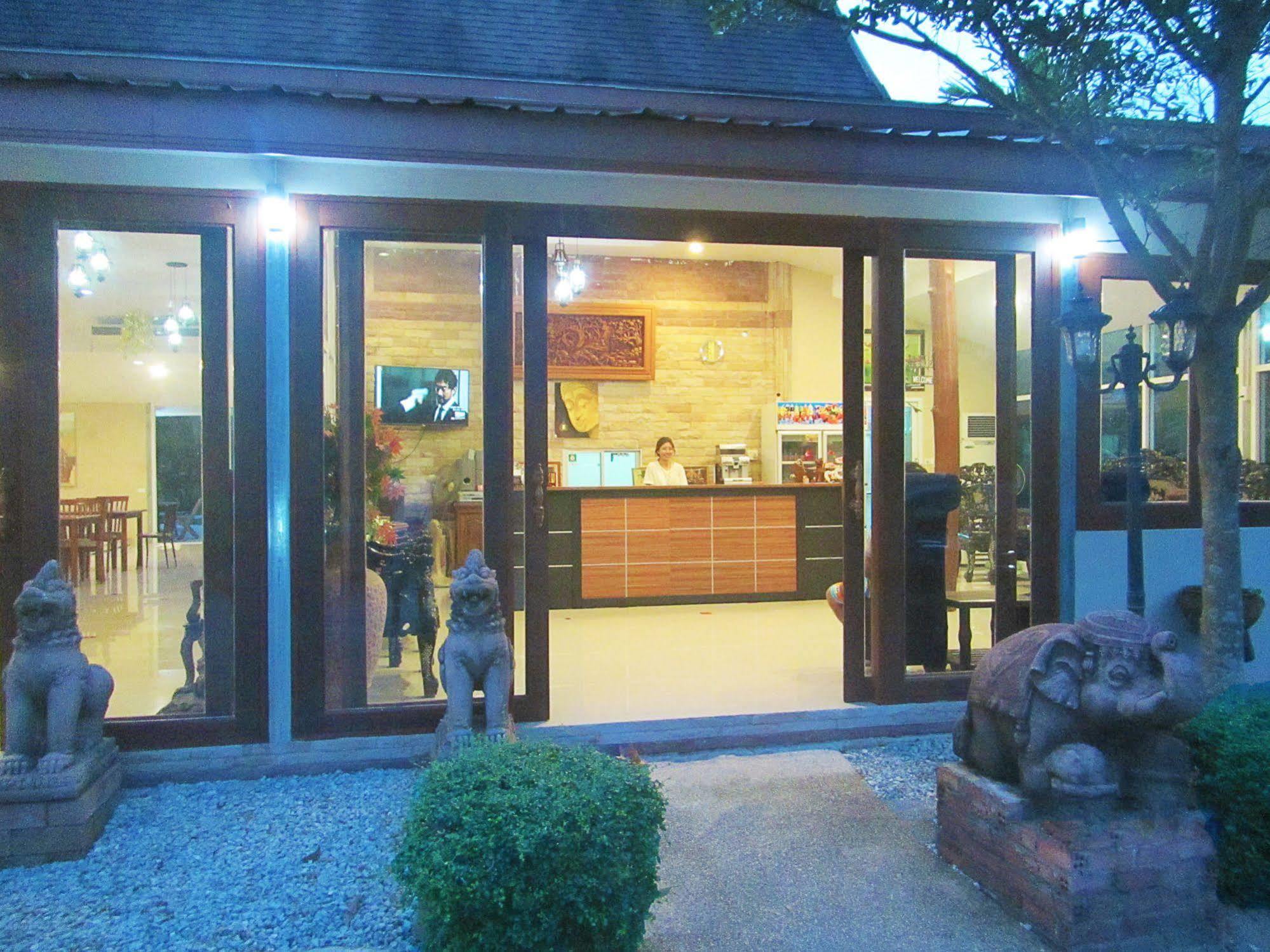 Yuwadee Resort Chalong Dış mekan fotoğraf