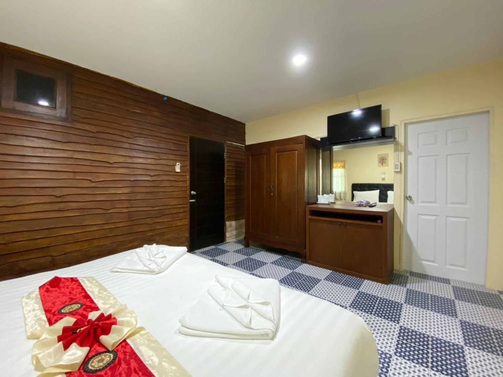 Yuwadee Resort Chalong Dış mekan fotoğraf