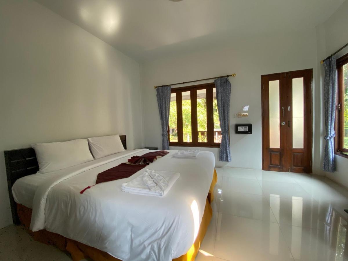 Yuwadee Resort Chalong Dış mekan fotoğraf